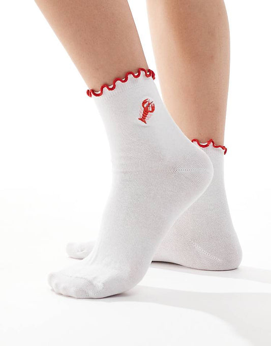 https://images.asos-media.com/products/asos-design-frill-top-socks-with-lobster-embroidered-design-in-white/208282734-1-white?$n_750w$&wid=750&fit=constrain
