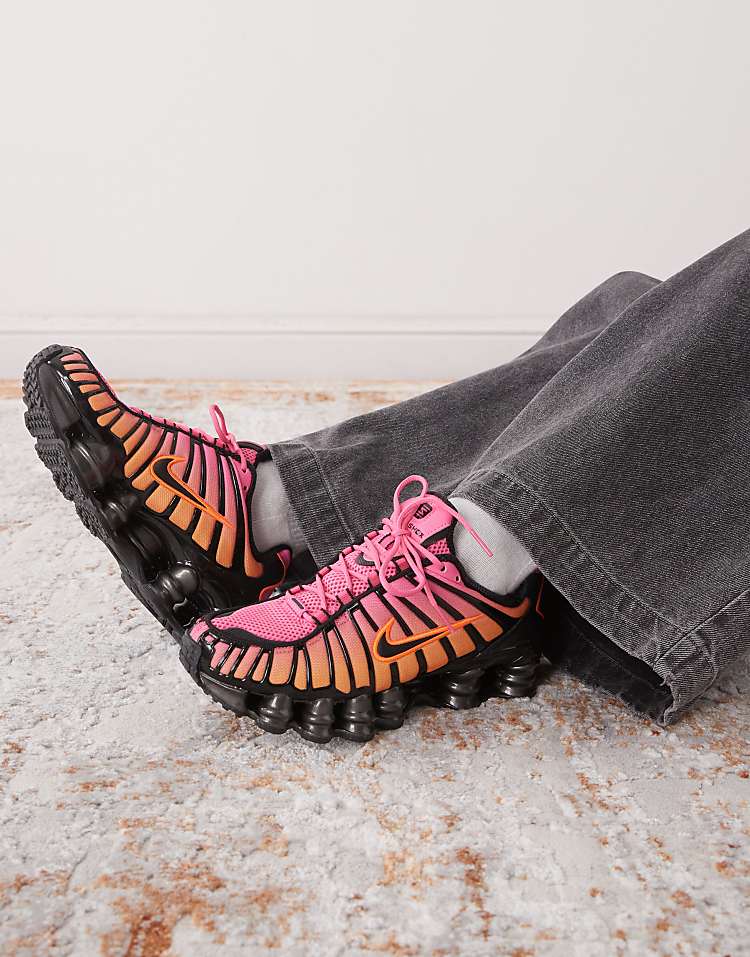 https://images.asos-media.com/products/nike-shox-tl-sneakers-in-black-pink-and-orange/208418175-1-black?$n_750w$&wid=750&fit=constrain