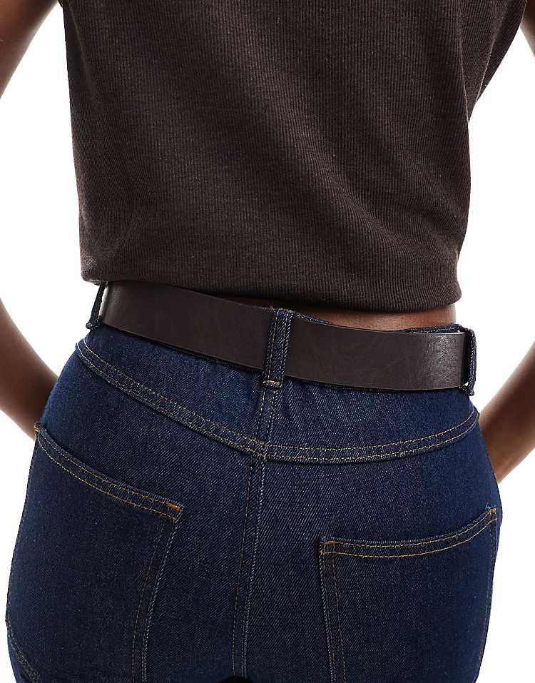 https://images.asos-media.com/products/my-accessories-chunky-rose-buckle-belt-in-brown-and-bronze/208440978-3?$n_750w$&wid=750&fit=constrain