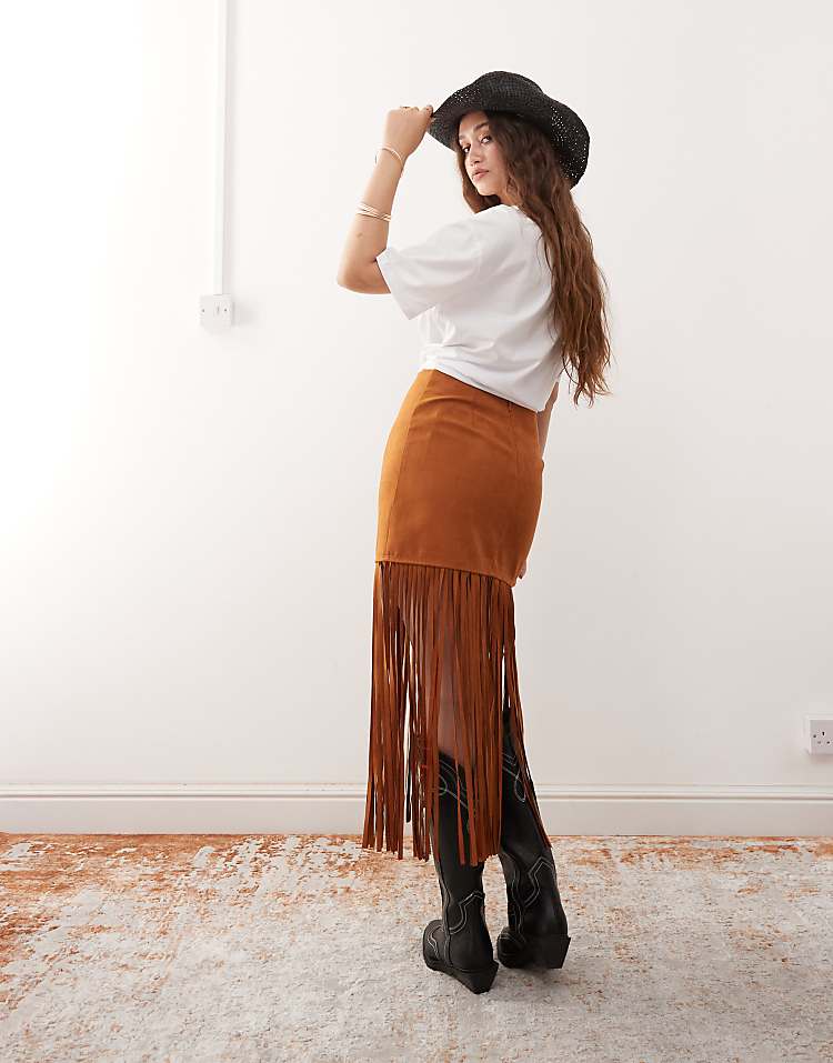 https://images.asos-media.com/products/miss-selfridge-festival-suedette-fringe-skirt-in-tan/208444370-3?$n_750w$&wid=750&fit=constrain