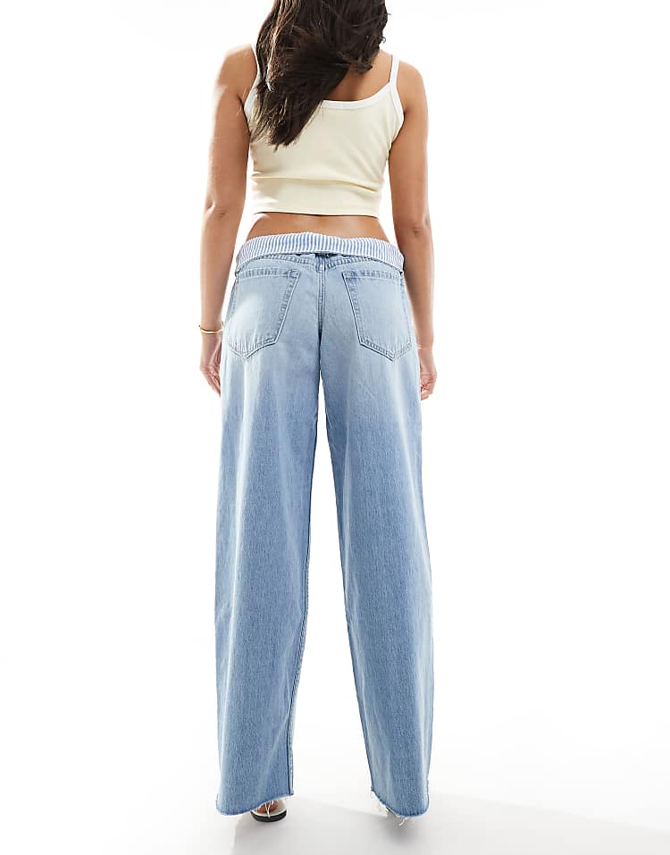 https://images.asos-media.com/products/hollister-curvy-low-rise-super-baggy-raw-hem-jeans-in-light-wash/208447432-3?$n_750w$&wid=750&fit=constrain
