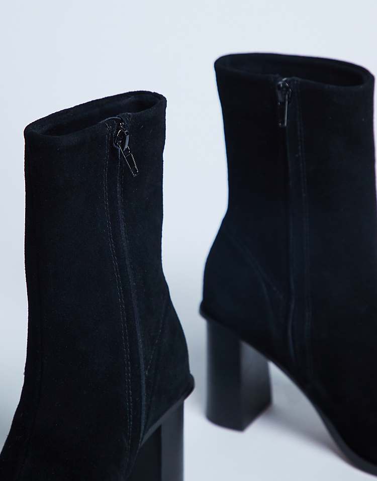 https://images.asos-media.com/products/topshop-nellie-real-suede-heeled-ankle-boot-black/208448618-4?$n_750w$&wid=750&fit=constrain