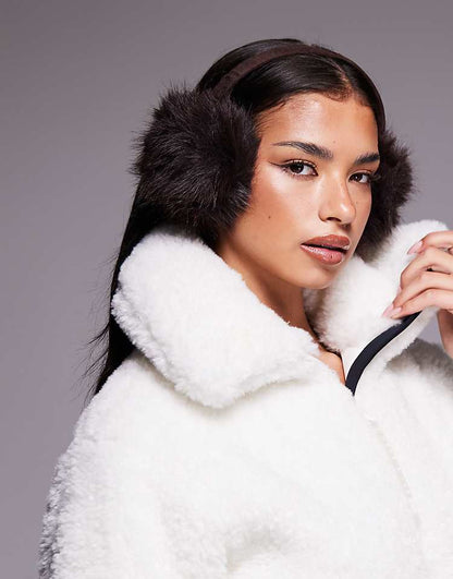 https://images.asos-media.com/products/threadbare-ski-faux-fur-ear-muffs-in-brown/208450015-1-brown?$n_750w$&wid=750&fit=constrain