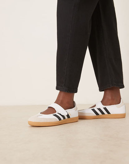 https://images.asos-media.com/products/adidas-originals-samba-mary-jane-ballet-flats-in-white-and-black/208460726-1-white?$n_750w$&wid=750&fit=constrain