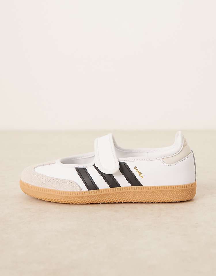 https://images.asos-media.com/products/adidas-originals-samba-mary-jane-ballet-flats-in-white-and-black/208460726-2?$n_750w$&wid=750&fit=constrain