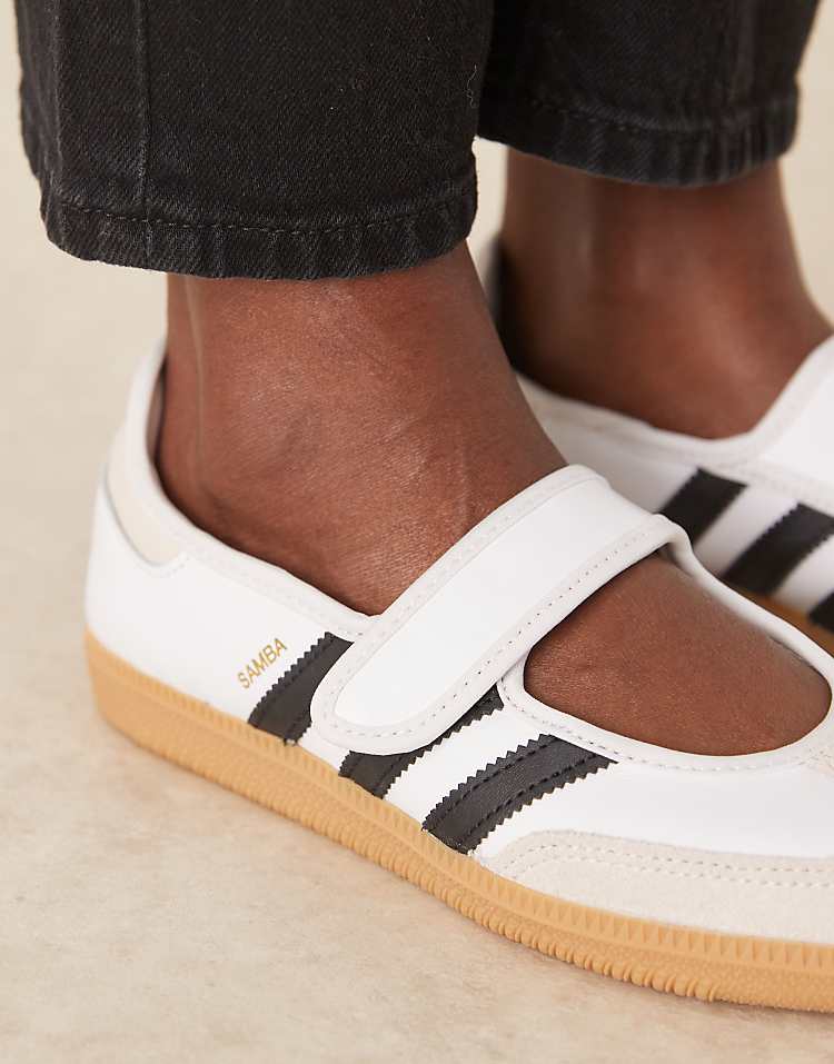 https://images.asos-media.com/products/adidas-originals-samba-mary-jane-ballet-flats-in-white-and-black/208460726-4?$n_750w$&wid=750&fit=constrain