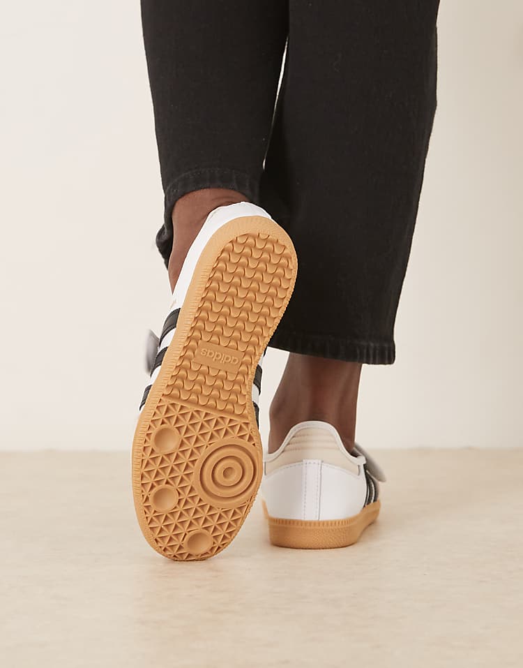https://images.asos-media.com/products/adidas-originals-samba-mary-jane-ballet-flats-in-white-and-black/208460726-5?$n_750w$&wid=750&fit=constrain