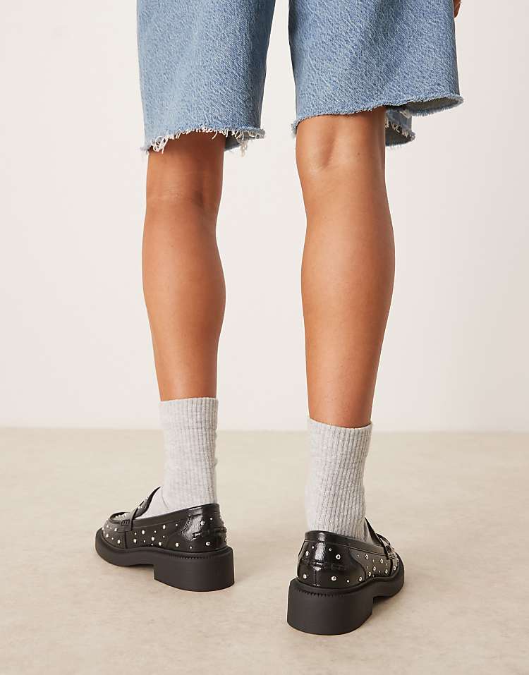 https://images.asos-media.com/products/asos-design-minerva-studded-detail-loafers-in-black/208519859-2?$n_750w$&wid=750&fit=constrain