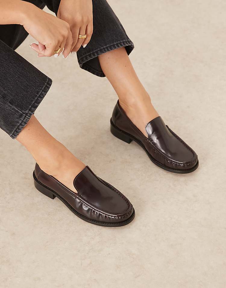 https://images.asos-media.com/products/asos-design-marcel-premium-clean-loafers-in-burgundy-leather/208552477-1-burgundy?$n_750w$&wid=750&fit=constrain
