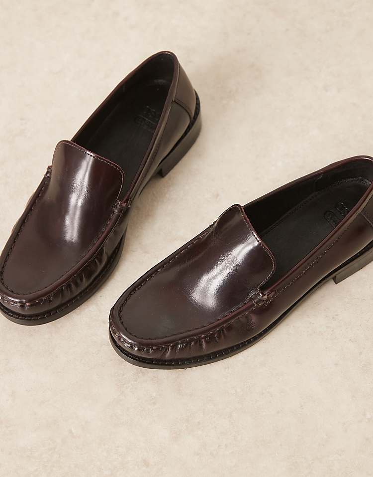 https://images.asos-media.com/products/asos-design-marcel-premium-clean-loafers-in-burgundy-leather/208552477-3?$n_750w$&wid=750&fit=constrain