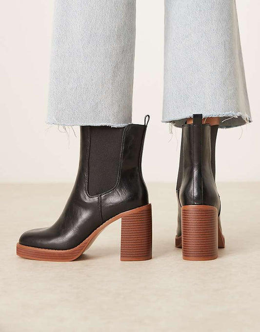 https://images.asos-media.com/products/asos-design-evelyn-platform-heeled-ankle-boots-in-black/208592895-1-black?$n_750w$&wid=750&fit=constrain