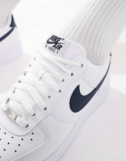 https://images.asos-media.com/products/nike-air-force-1-07-sneakers-in-white-and-navy/208607065-4?$n_750w$&wid=750&fit=constrain