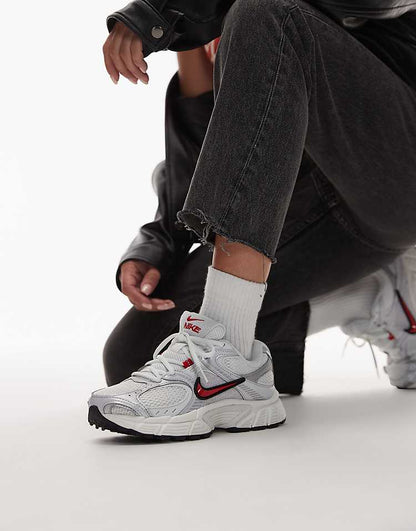 https://images.asos-media.com/products/nike-v5-rnr-sneakers-in-silver-and-red/208617095-1-red?$n_750w$&wid=750&fit=constrain