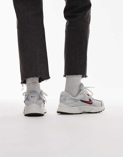 https://images.asos-media.com/products/nike-v5-rnr-sneakers-in-silver-and-red/208617095-3?$n_750w$&wid=750&fit=constrain