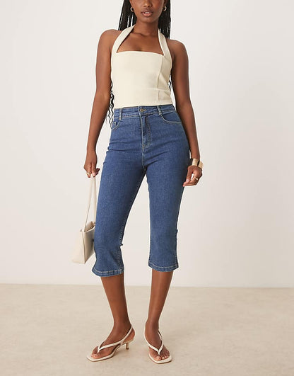https://images.asos-media.com/products/nobodys-child-capri-slim-leg-jeans-in-blue-wash/208654334-1-bluewash?$n_750w$&wid=750&fit=constrain
