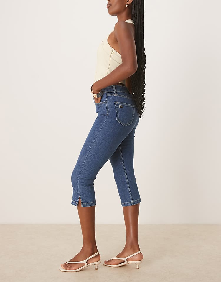 https://images.asos-media.com/products/nobodys-child-capri-slim-leg-jeans-in-blue-wash/208654334-2?$n_750w$&wid=750&fit=constrain