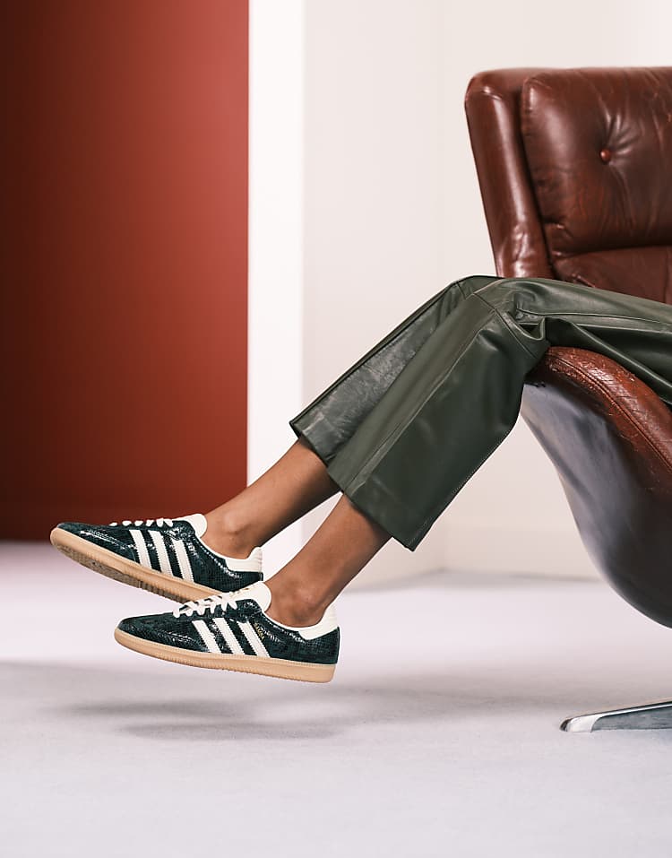https://images.asos-media.com/products/adidas-originals-samba-og-sneakers-in-dark-green-snake-print/208660676-3?$n_750w$&wid=750&fit=constrain