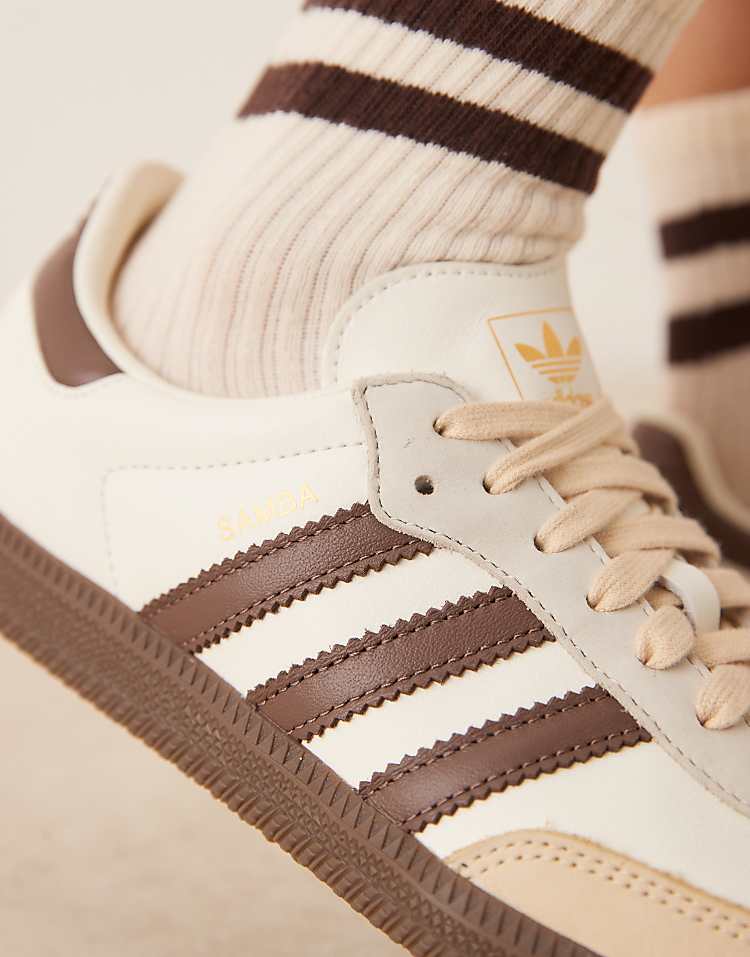 https://images.asos-media.com/products/adidas-originals-samba-og-sneakers-in-off-white-and-brown/208660830-4?$n_750w$&wid=750&fit=constrain
