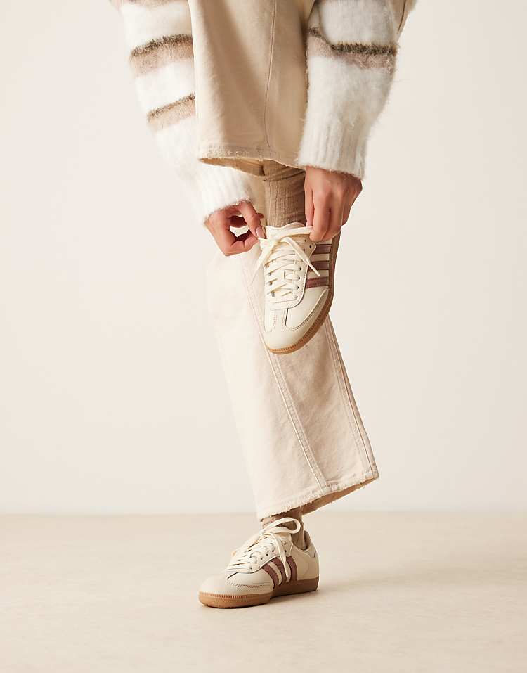 https://images.asos-media.com/products/adidas-originals-samba-og-sneakers-in-white-and-mauve/208661399-3?$n_750w$&wid=750&fit=constrain