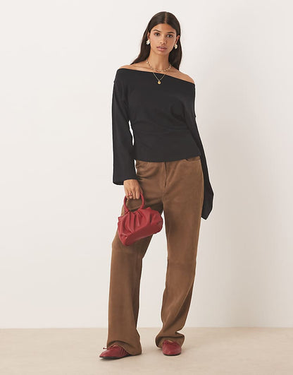 https://images.asos-media.com/products/asos-design-long-sleeve-off-shoulder-corset-waist-tee-in-black/208691191-2?$n_750w$&wid=750&fit=constrain