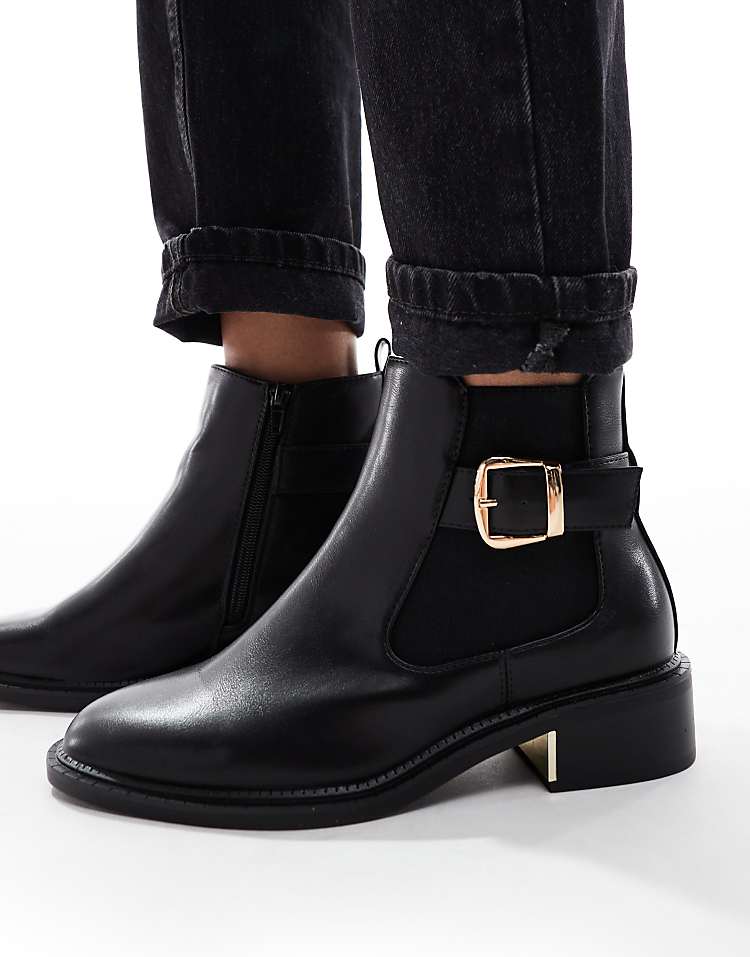 https://images.asos-media.com/products/seqwl-latte-refined-chelsea-boots-in-black/208724631-2?$n_750w$&wid=750&fit=constrain