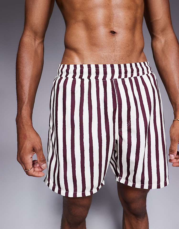 https://images.asos-media.com/products/asos-design-swim-shorts-in-mid-length-in-burgundy-stripes/208750577-4?$n_750w$&wid=750&fit=constrain