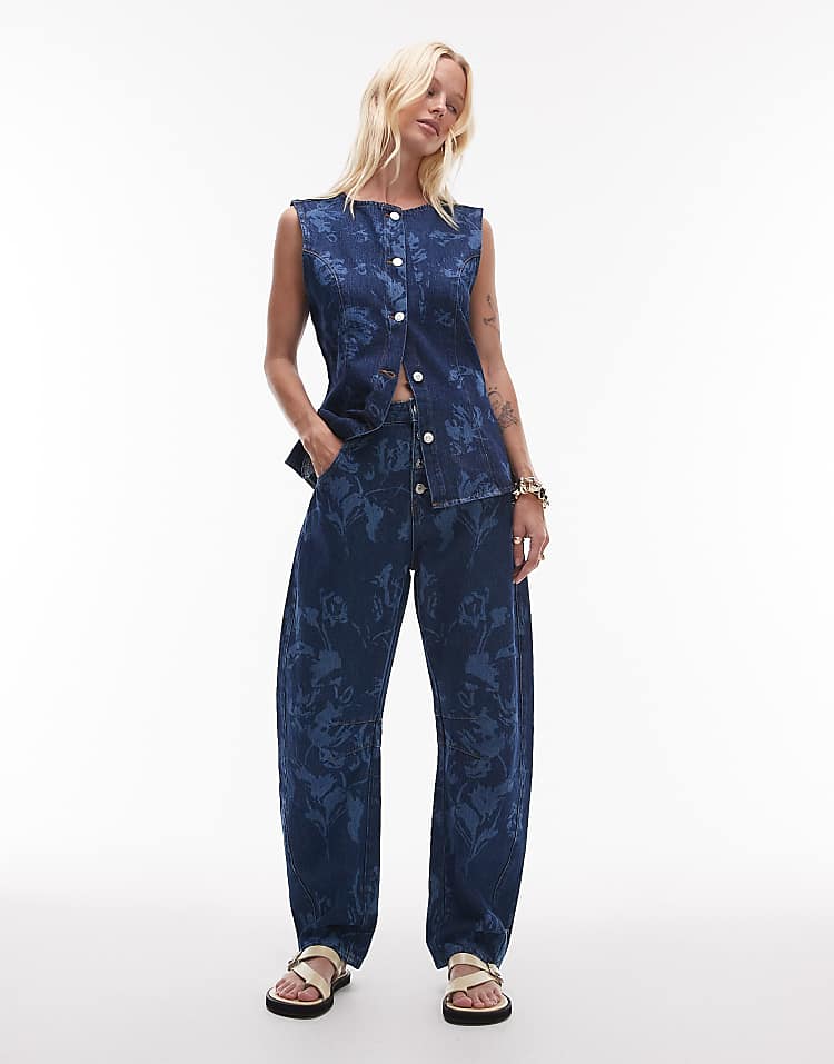 https://images.asos-media.com/products/asos-design-barrel-leg-jeans-in-floral-rinse-wash/208781392-1-blue?$n_750w$&wid=750&fit=constrain