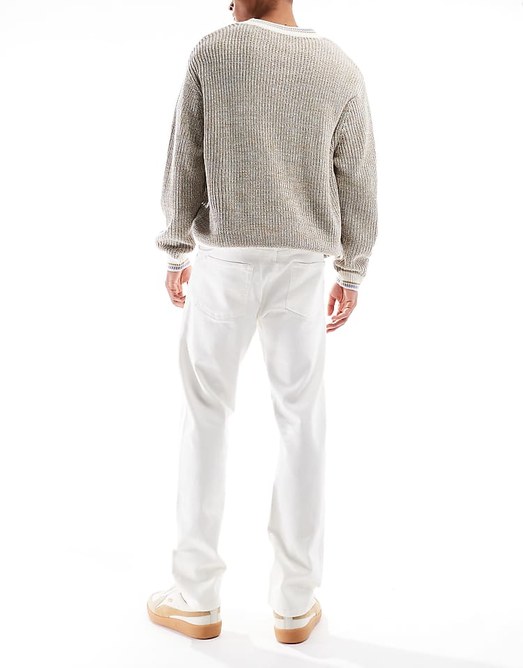 https://images.asos-media.com/products/jack-jones-chris-straight-leg-jeans-in-white/208829749-2?$n_750w$&wid=750&fit=constrain