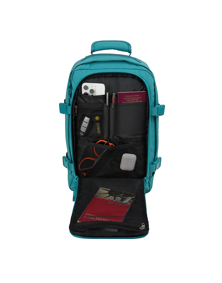 https://images.asos-media.com/products/cabin-max-20l-metz-underseat-cabin-bag-backpack-40x20x25cm-in-lagoon/208927377-2?$n_750w$&wid=750&fit=constrain