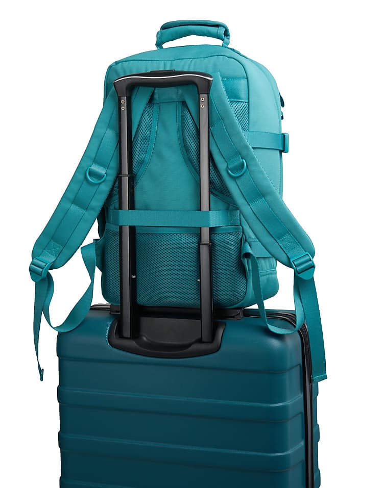 https://images.asos-media.com/products/cabin-max-20l-metz-underseat-cabin-bag-backpack-40x20x25cm-in-lagoon/208927377-3?$n_750w$&wid=750&fit=constrain