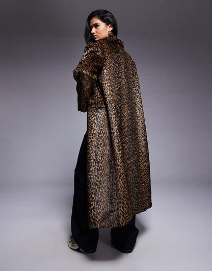 https://images.asos-media.com/products/asos-design-faux-fur-dad-coat-in-pony-skin-leopard/208962759-4?$n_750w$&wid=750&fit=constrain