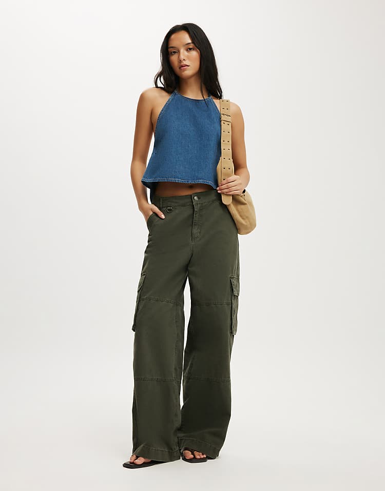 https://images.asos-media.com/products/cottonon-ali-denim-halter-top-in-blue/208987947-4?$n_750w$&wid=750&fit=constrain