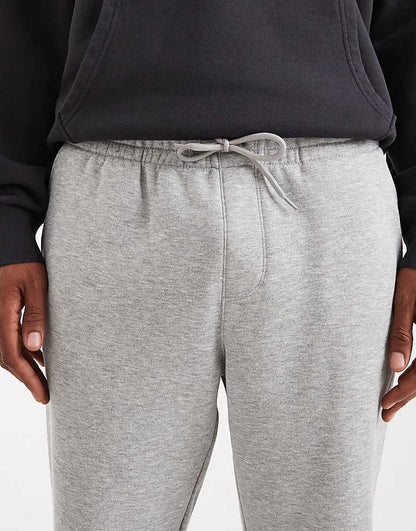 https://images.asos-media.com/products/jj-rebel-loose-fit-sweatpants-in-gray/208994035-4?$n_750w$&wid=750&fit=constrain
