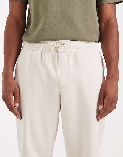 https://images.asos-media.com/products/jj-rebel-loose-fit-sweatpants-in-beige/208994261-5?$n_750w$&wid=750&fit=constrain