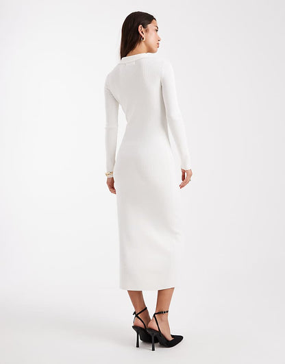 https://images.asos-media.com/products/4th-reckless-fine-knit-button-up-collar-detail-maxi-dress-in-cream/209000807-2?$n_750w$&wid=750&fit=constrain