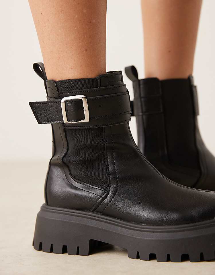 https://images.asos-media.com/products/asos-design-astrid-chunky-chelsea-boots-with-buckles-in-black-tumbled-pu/209006902-4?$n_750w$&wid=750&fit=constrain
