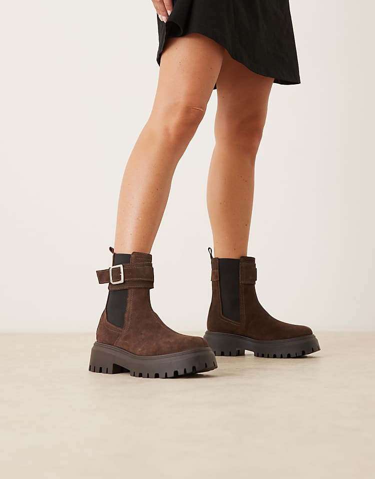 https://images.asos-media.com/products/asos-design-astrid-chunky-chelsea-boots-with-buckles-in-real-chocolate-suede/209007013-2?$n_750w$&wid=750&fit=constrain