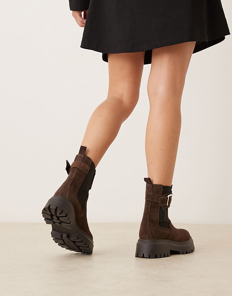 https://images.asos-media.com/products/asos-design-astrid-chunky-chelsea-boots-with-buckles-in-real-chocolate-suede/209007013-3?$n_750w$&wid=750&fit=constrain