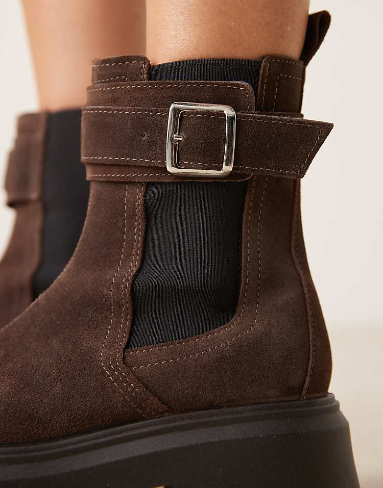 https://images.asos-media.com/products/asos-design-astrid-chunky-chelsea-boots-with-buckles-in-real-chocolate-suede/209007013-4?$n_750w$&wid=750&fit=constrain
