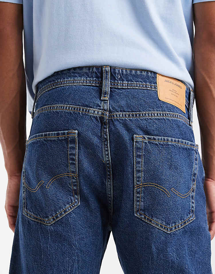 https://images.asos-media.com/products/jack-jones-chris-straight-jeans-in-dark-blue/209019597-4?$n_750w$&wid=750&fit=constrain