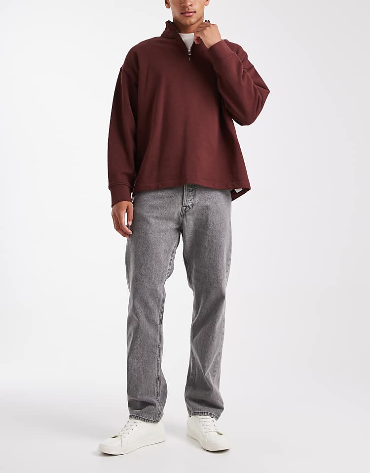 https://images.asos-media.com/products/jack-jones-chris-straight-jeans-in-gray/209019906-1-grey?$n_750w$&wid=750&fit=constrain