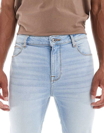 https://images.asos-media.com/products/asos-design-power-stretch-jeans-in-light-wash-blue/209122535-5?$n_750w$&wid=750&fit=constrain