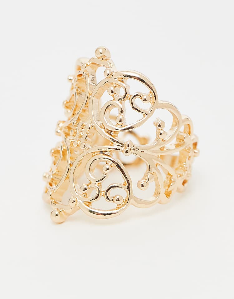 https://images.asos-media.com/products/reclaimed-vintage-pretty-cut-work-ring-in-gold/209166466-2?$n_750w$&wid=750&fit=constrain