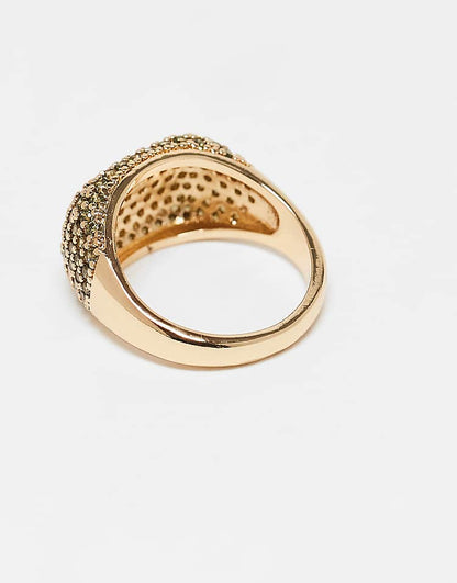 https://images.asos-media.com/products/asos-design-large-ring-with-green-pave-crystals-in-gold-tone/209207388-2?$n_750w$&wid=750&fit=constrain