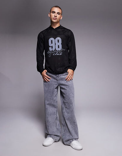 https://images.asos-media.com/products/asos-design-relaxed-long-sleeve-t-shirt-with-sports-graphic-in-washed-black-airtex/209234460-5?$n_750w$&wid=750&fit=constrain