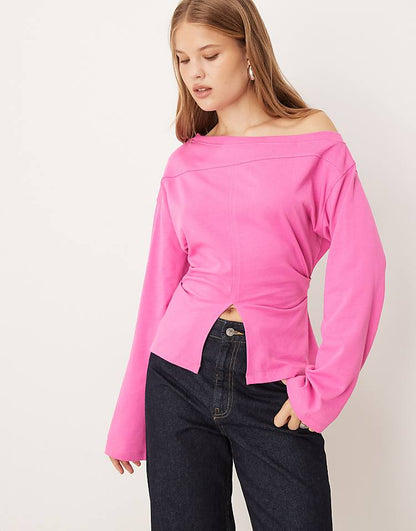 https://images.asos-media.com/products/asos-design-long-sleeve-off-shoulder-corset-waist-tee-in-bright-pink/209251421-1-pink?$n_750w$&wid=750&fit=constrain