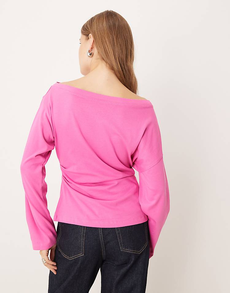 https://images.asos-media.com/products/asos-design-long-sleeve-off-shoulder-corset-waist-tee-in-bright-pink/209251421-3?$n_750w$&wid=750&fit=constrain