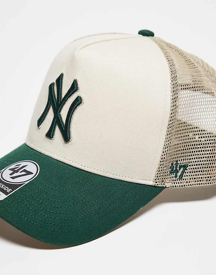 https://images.asos-media.com/products/47-brand-ny-yankees-offside-trucker-cap-with-contrast-peak-in-cream/209331320-2?$n_750w$&wid=750&fit=constrain