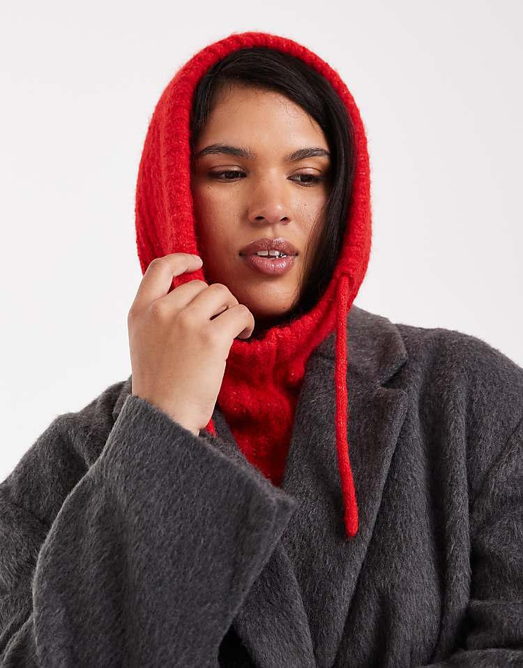 https://images.asos-media.com/products/pieces-oversized-balaclava-snood-in-red/209392419-2?$n_750w$&wid=750&fit=constrain