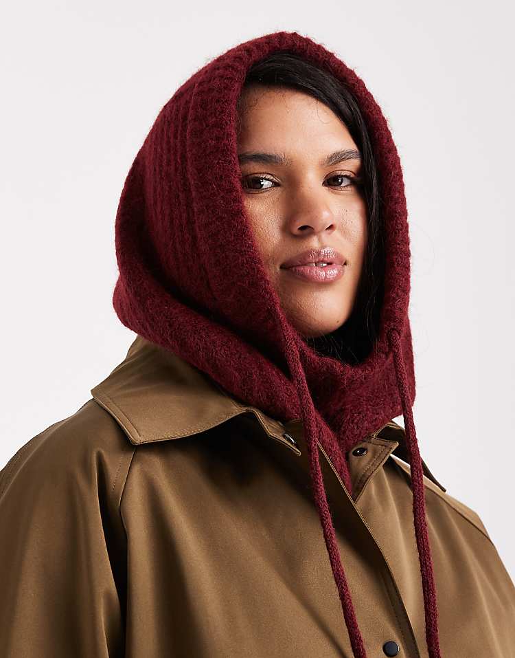https://images.asos-media.com/products/pieces-oversized-balaclava-snood-in-burgundy-melange/209392490-1-tawnyport?$n_750w$&wid=750&fit=constrain
